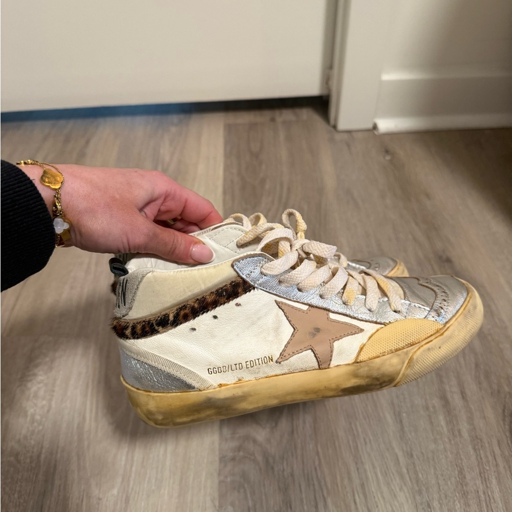 Golden Goose Women's Midstar Silver and Beige Sneakers - Picture 4 of 15